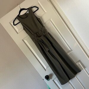 Sleeveless Olive Green jumpsuit